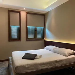 Am 3*, Singapur Singapur