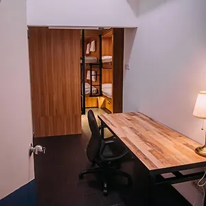 Bluewaters Pods 38 Hongkong St , Singapur Singapur