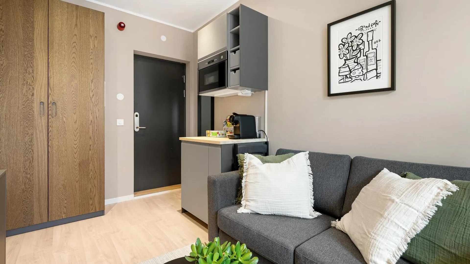 Hotel Bohemian Bergen 0*,